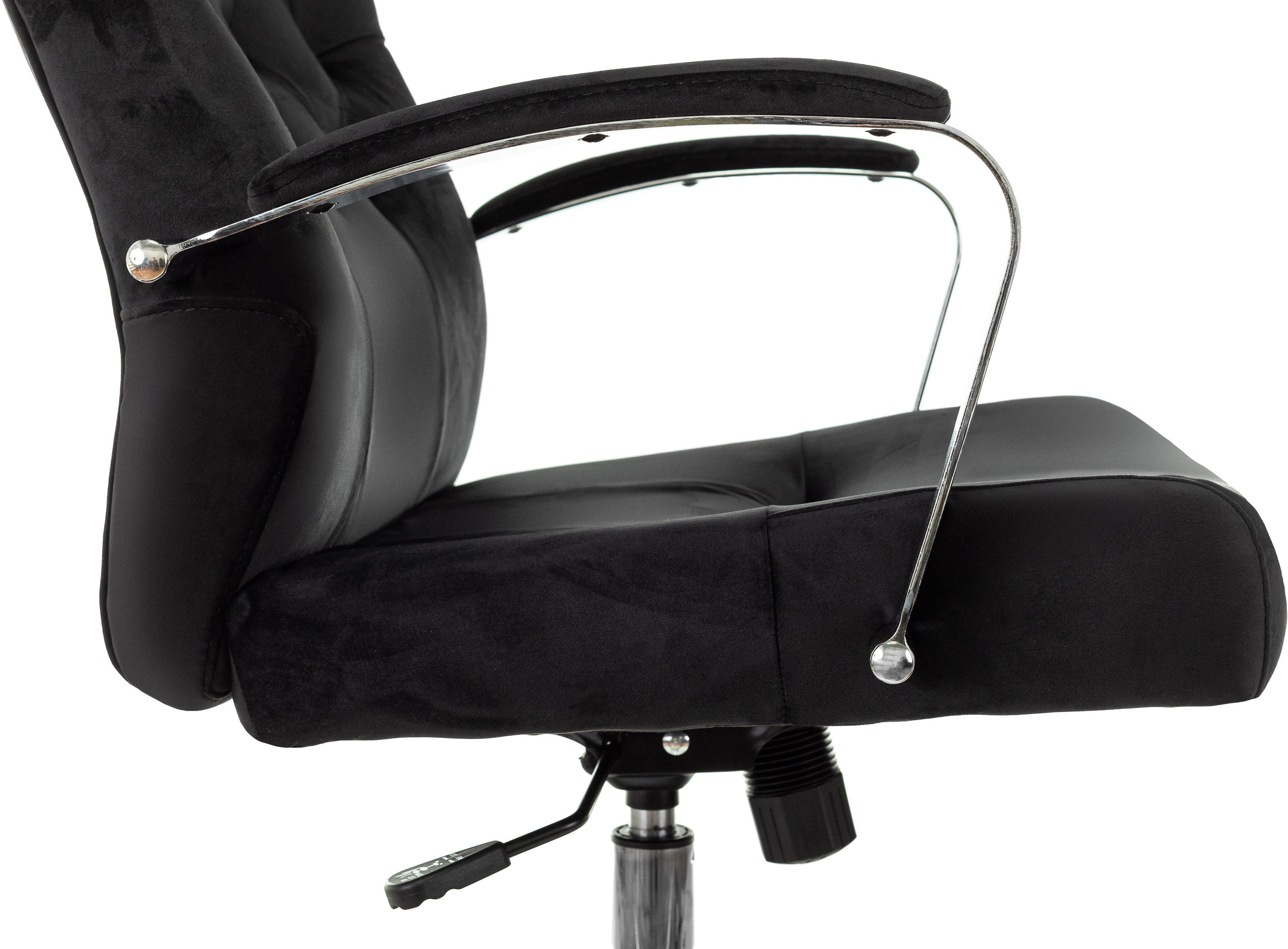 Кресло руководителя Бюрократ T-9928SL/FABR/BLACK
