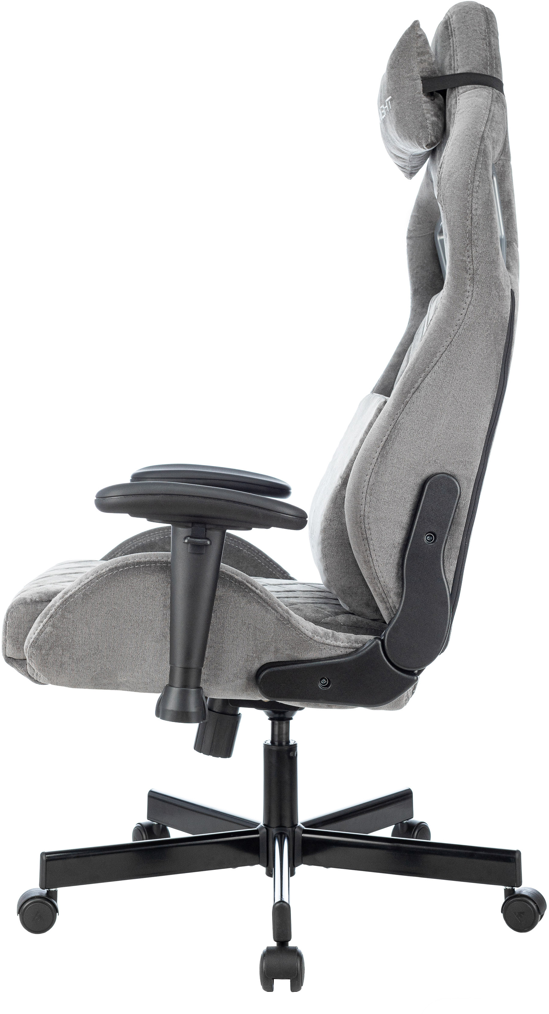 Кресло игровое Knight Outrider LTD GLTD Light-19