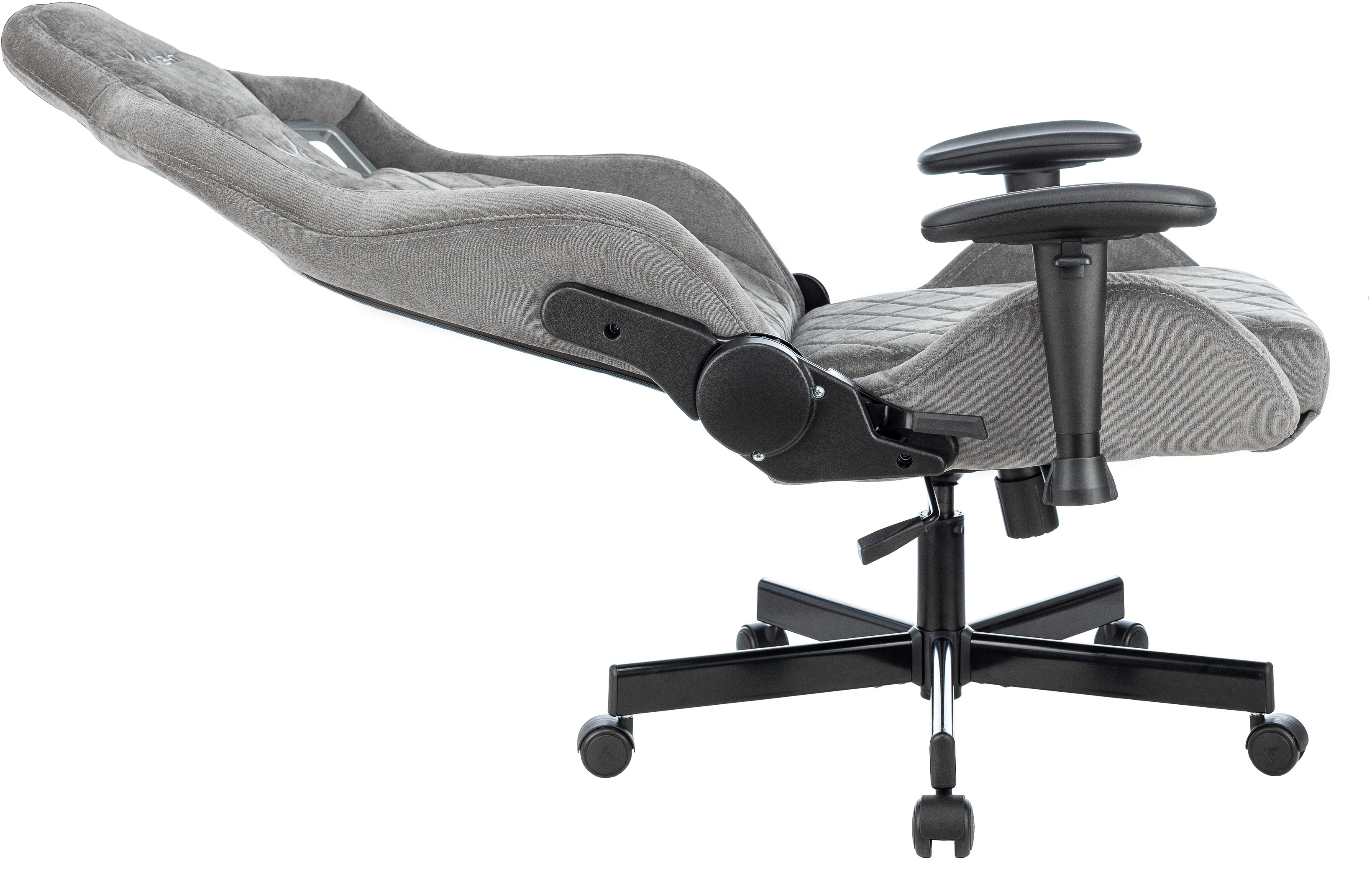 Кресло игровое Knight Outrider LTD GLTD Light-19