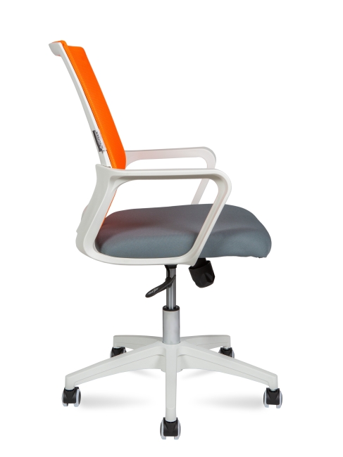 Офисное кресло эконом Бит LB белый+оранжевый