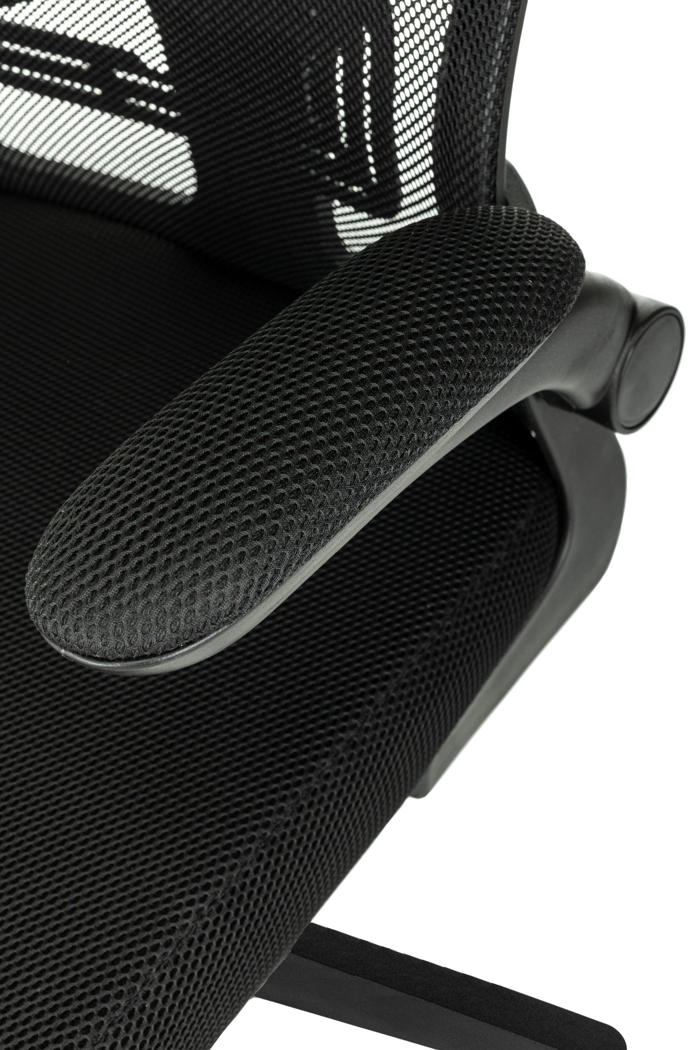 Кресло Бюрократ MC-101-H/BLACK