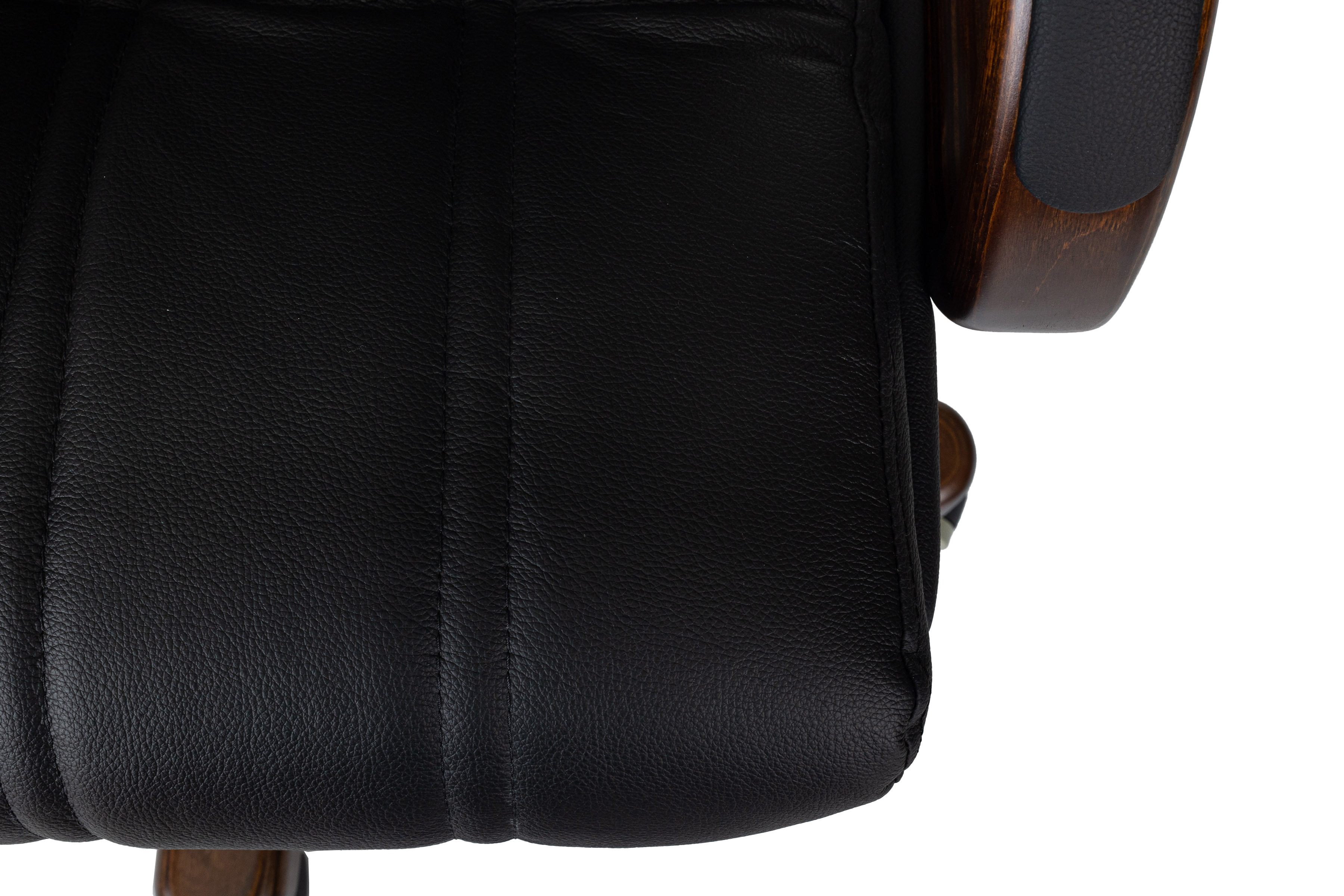 Кресло руководителя Бюрократ T-9932WALNUT-LOW/B