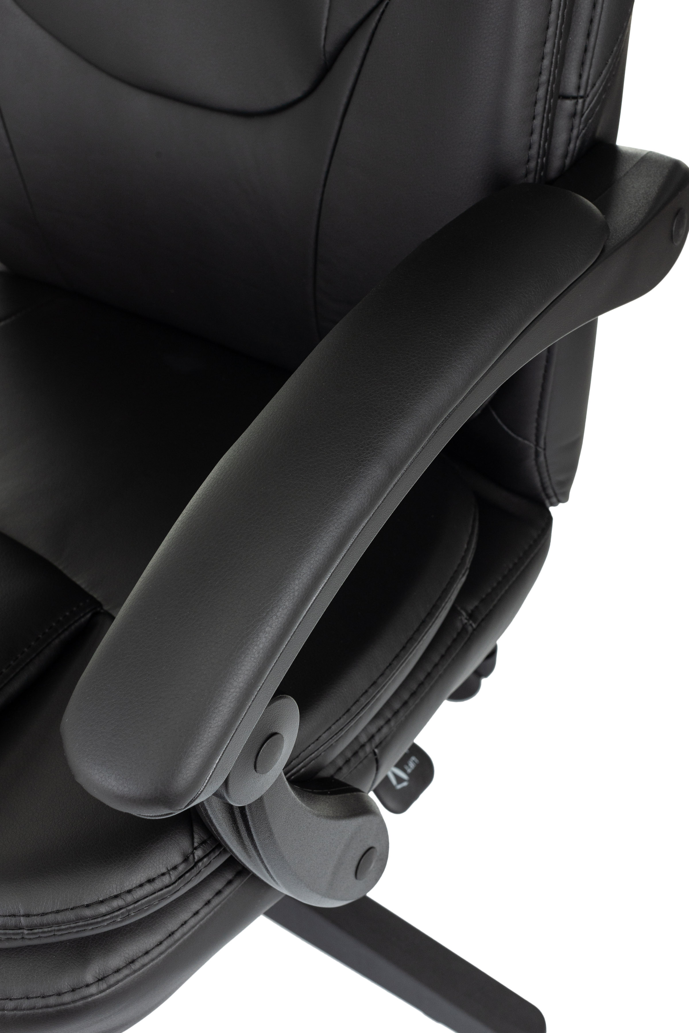 Кресло руководителя Бюрократ CH-868N-BF/BLACK-PU