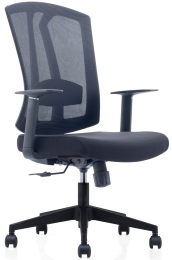 Офисное кресло Iron LB черная ткань